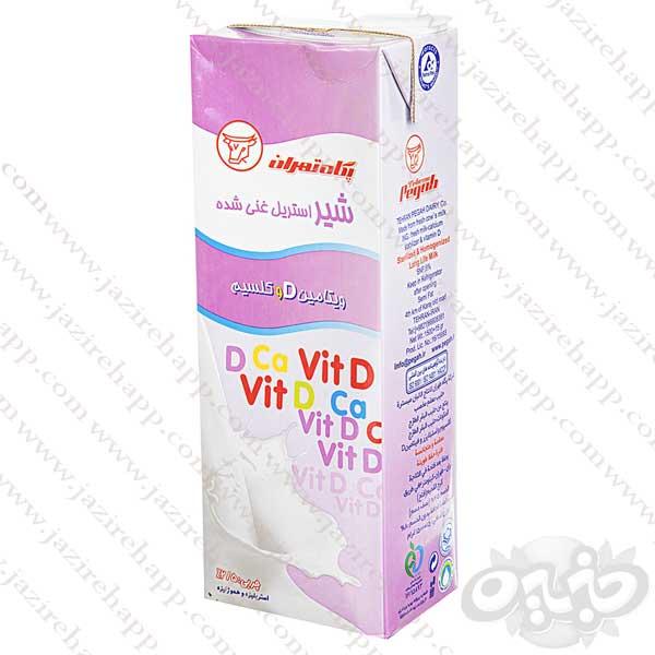 پگاه شیر استریل غنی شده پاکتی ۱٫۵ لیتری
